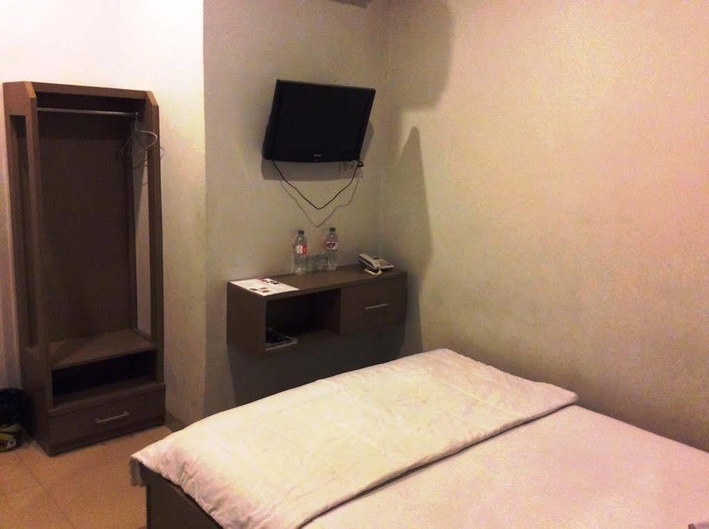 Hotel Diamond 马卡萨 外观 照片